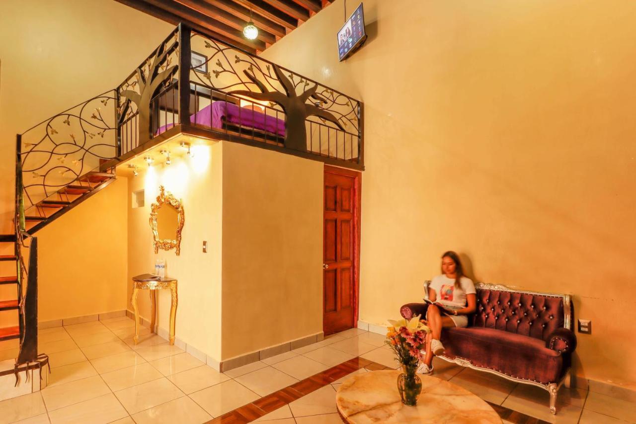Hotel La Siesta Del Fauno Morelia Buitenkant foto
