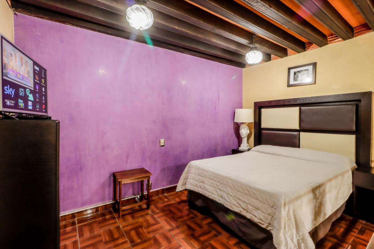 Hotel La Siesta Del Fauno Morelia Buitenkant foto
